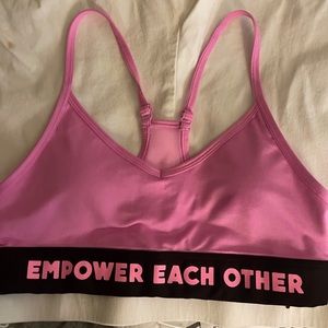 Brand new sports bra